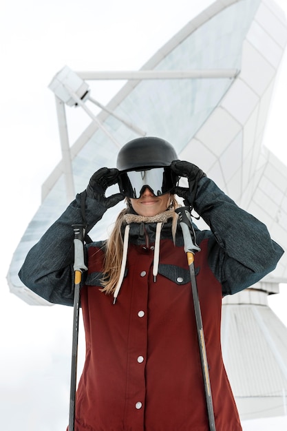 Medium shot woman wearing goggles