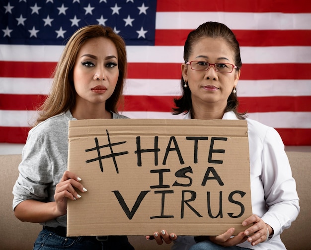 Medium shot women holding placard