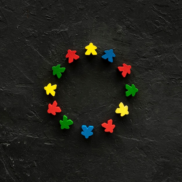 Free Photo meeple board game pieces in circle shape