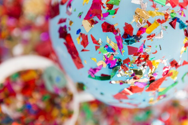 Metallic confetti on balloon