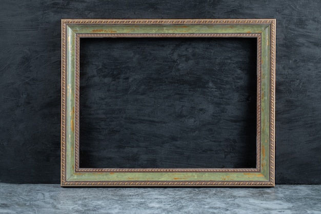 Free photo metallic frame isolated on matte background