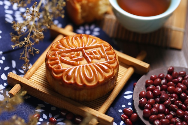 Free Photo mid autumn moon cake