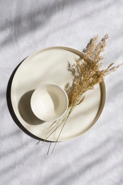 Minimal white table arrangement