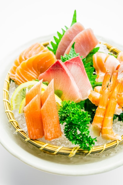 Mixed sashimi set