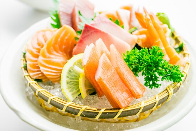 Mixed sashimi set