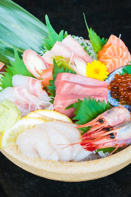 Mixed sashimi