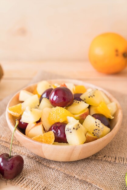 mixed sliced fruit