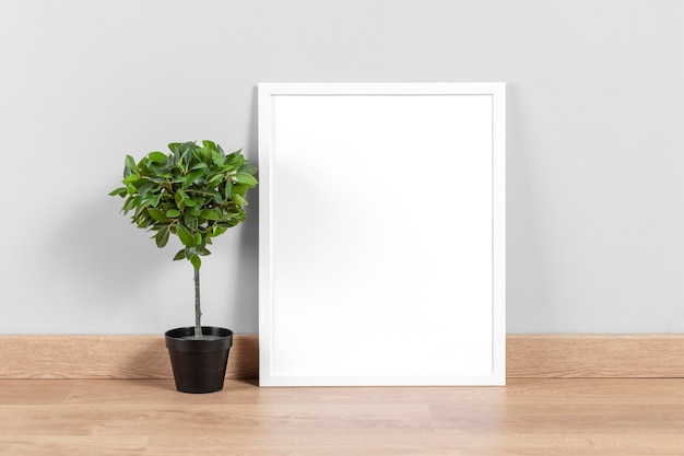 Free photo mock up frame on floor