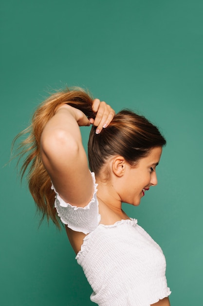 Free photo the model and her ponytail