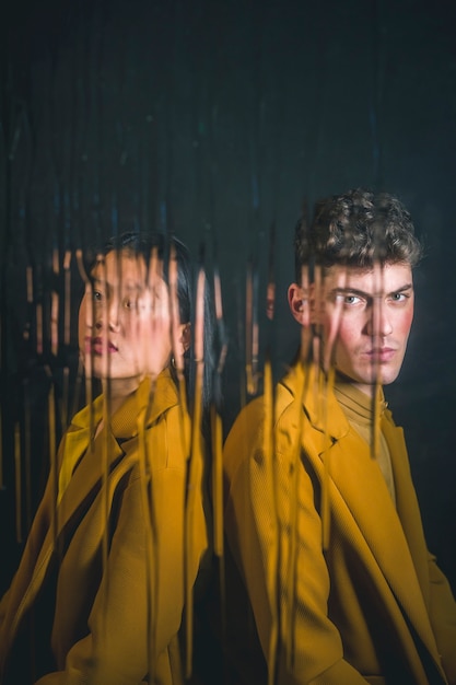 Free photo models dressed in yellow looking at camera