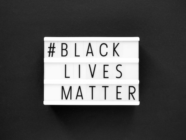 Free Photo monochromatic black lives matter movement message