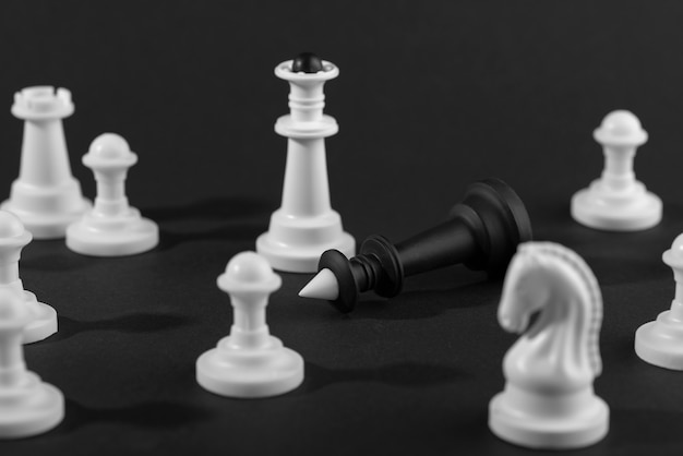 Free photo monochrome pieces for chess board game