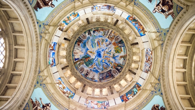 Free photo the national palace ceiling interior in barcelona