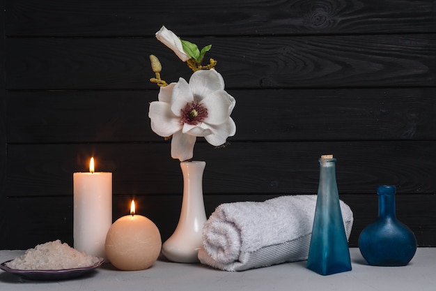 Free photo natural elements for spa with candles