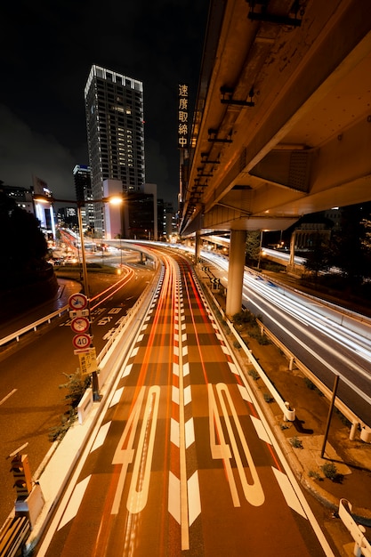 Free photo nightlife city sparkles of light on the streets