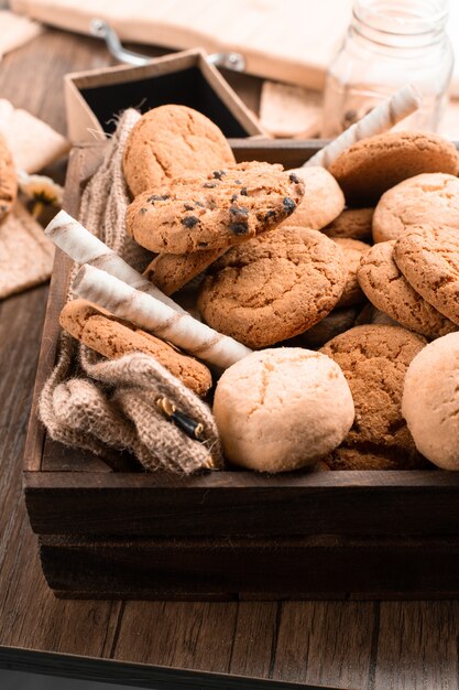 Oatmeal and chocolate cookies mixture.