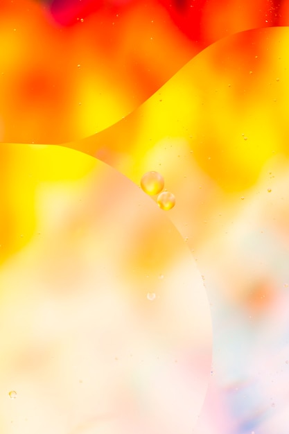 Free photo oil drops in water abstract psychedelic pattern image