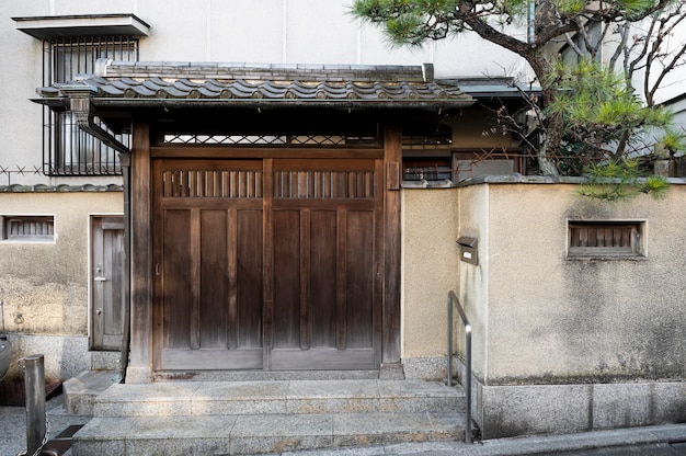 Free photo old house entrance japanese building