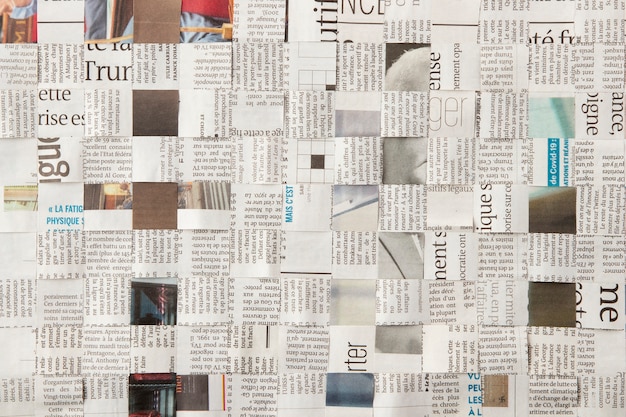 Free photo old newspaper background flat lay