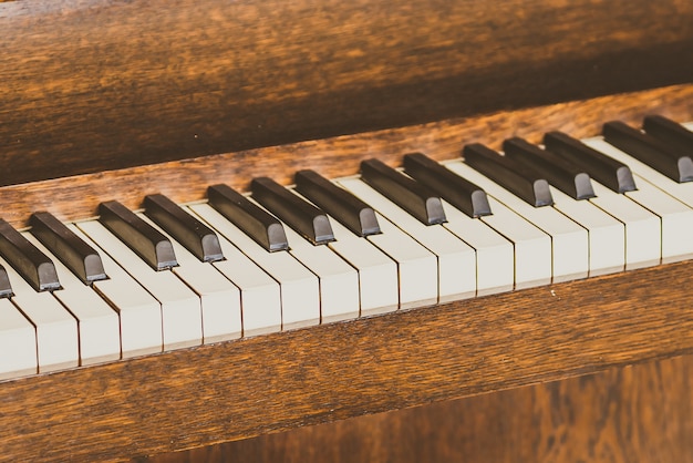 Free photo old vintage piano keys