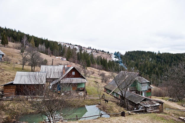 Free photo old wooden vintage and rusty house at carpathian mountains