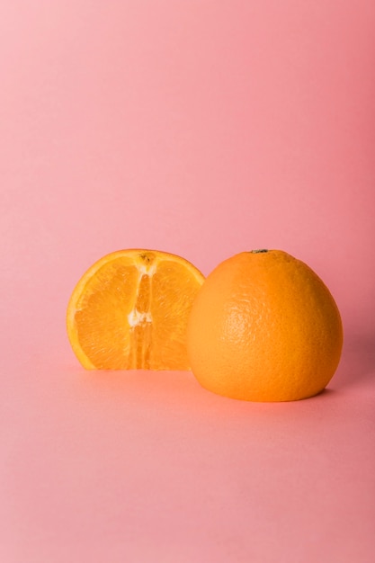 Free Photo orange cut in half