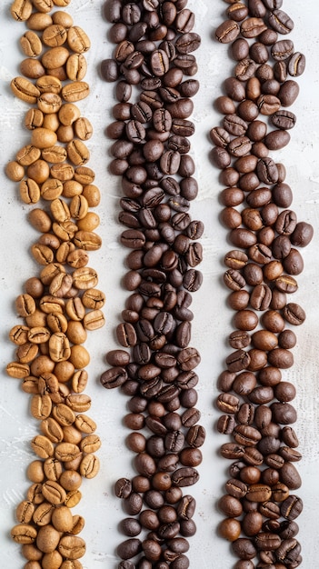 Free photo organic coffee beans  still life