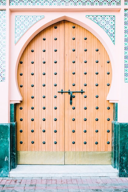 Oriental door