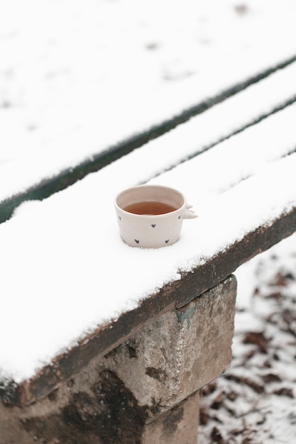 Free photo outdoors cup of tea in the winter high view