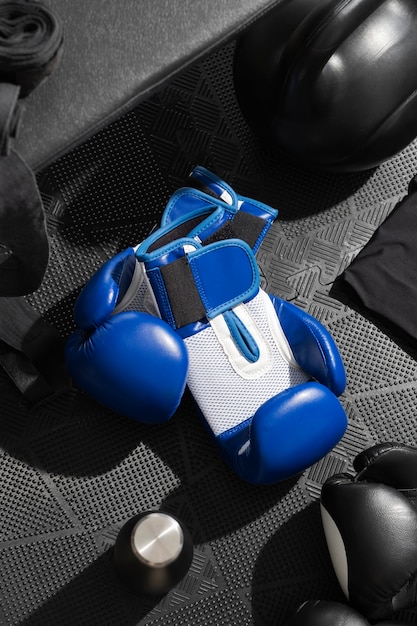 Free photo pair of gloves for boxing sport