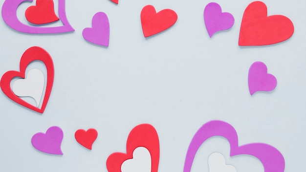 Free photo paper hearts frame