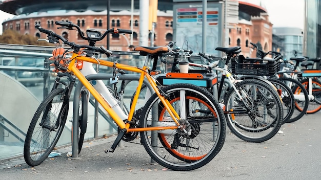 Free photo parked bicycles in barcelona, spain