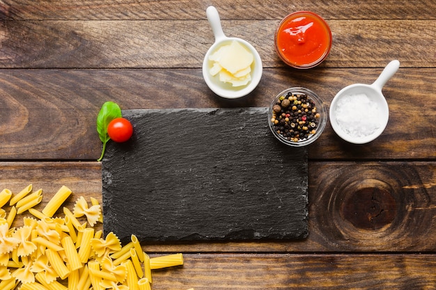 Pasta ingredients near condiments