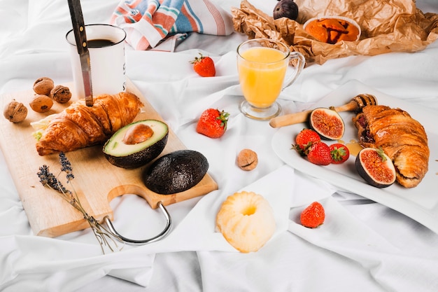 Pastry and fruits composition