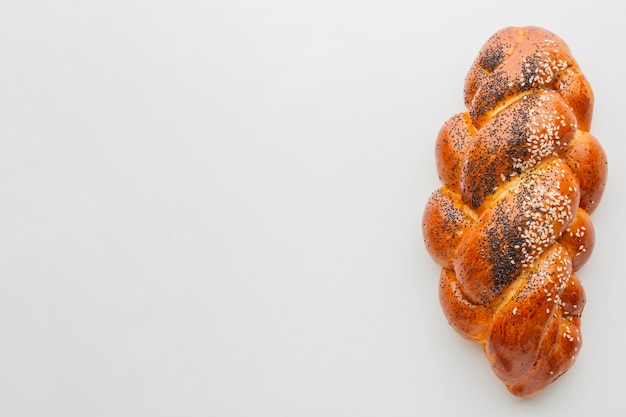 Pastry with sesame seeds and poppy