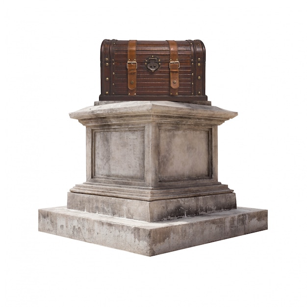 Free Photo pedestal with a wooden trunk