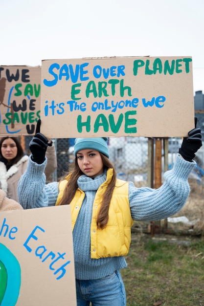 Free photo people having a protest for world environment day