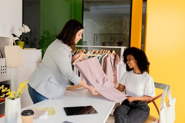 Personal shopper at office with client