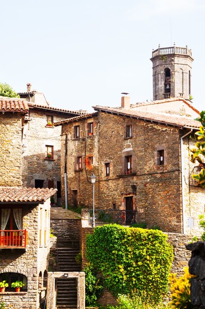 photo of narrow street of old Catalan village