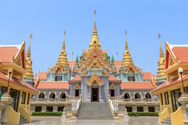 Free photo phra mahathat chedi phakdee prakat pagoda on top of mountain at baan grood prachuap khiri khan thailand