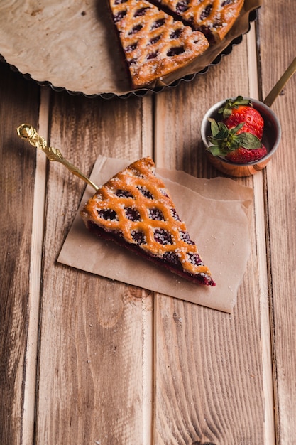 Free photo piece of tasty jam tart