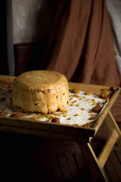 Pilov served with lavash on the table