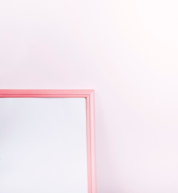 Free photo pink border blank photo frame on pink background