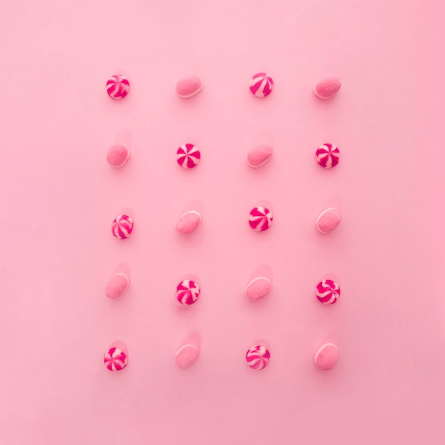 Free photo pink decoration of 20 candies