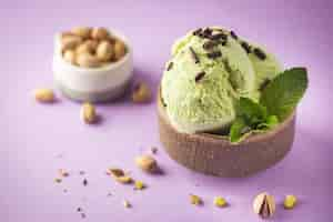 Free photo pistachio ice cream