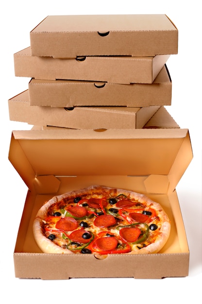 Free photo pizza with delivery box