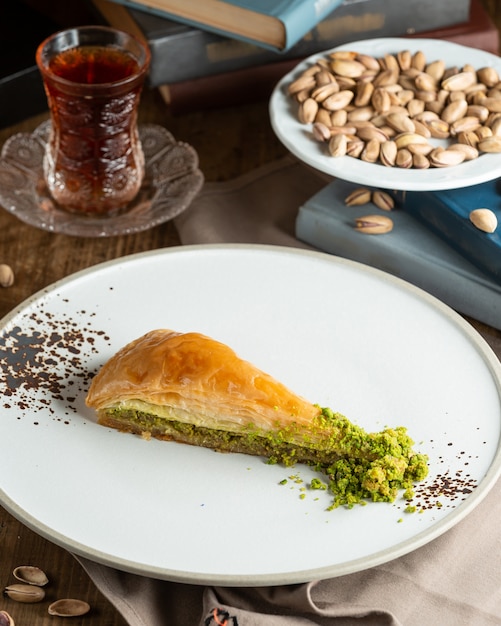 A plate of turkish pakhlava with pistachio