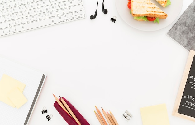 Plate with toast for office breakfast at desk