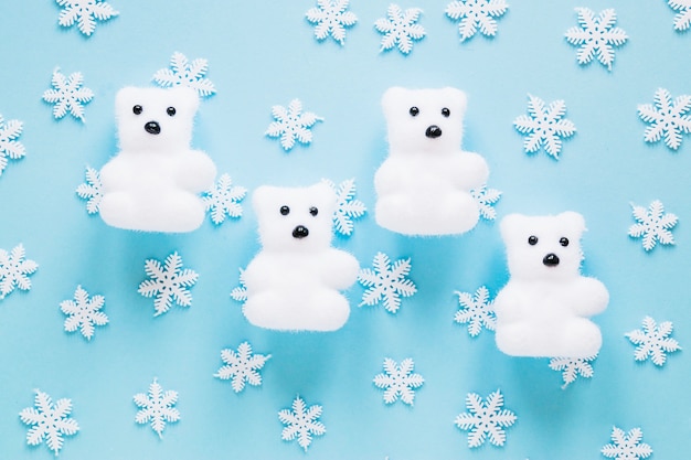 Free photo polar bear figures