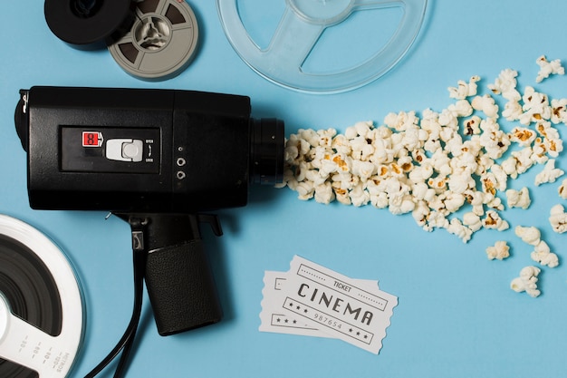 Free photo popcorn and cinema equipment